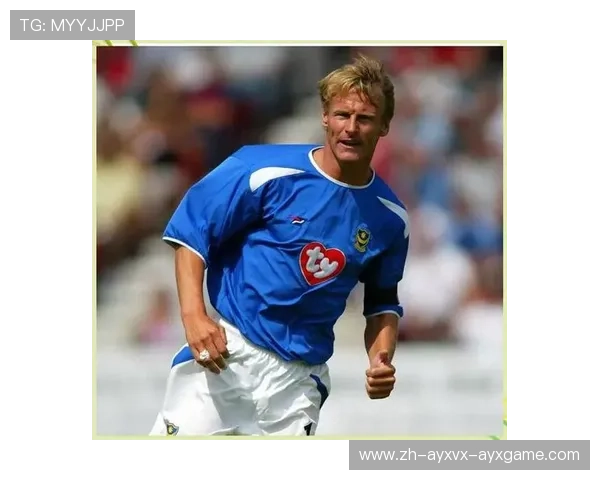 英超14–15赛季球衣设计特点与经典配色回顾 英超14–15赛季球衣设计特点与经典配色回顾