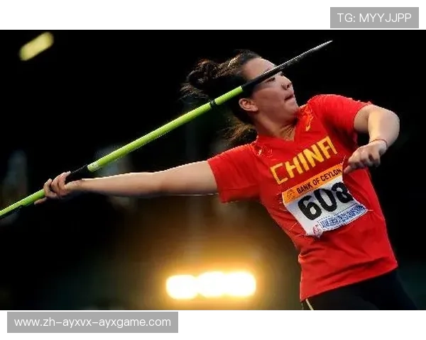 羽毛球怎样投掷